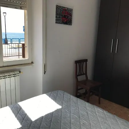 Fronte Mare Viale Circe Apartamento Terracina