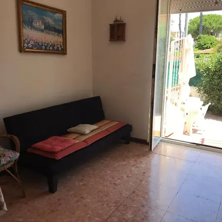 Fronte Mare Viale Circe 테라치나
